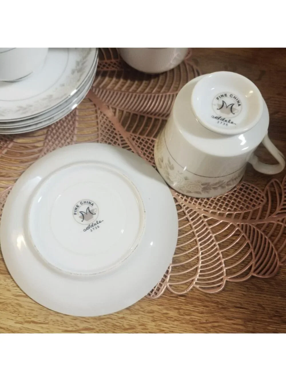 Fine China of Japan Adele Pattern Tea Cup Saucers 